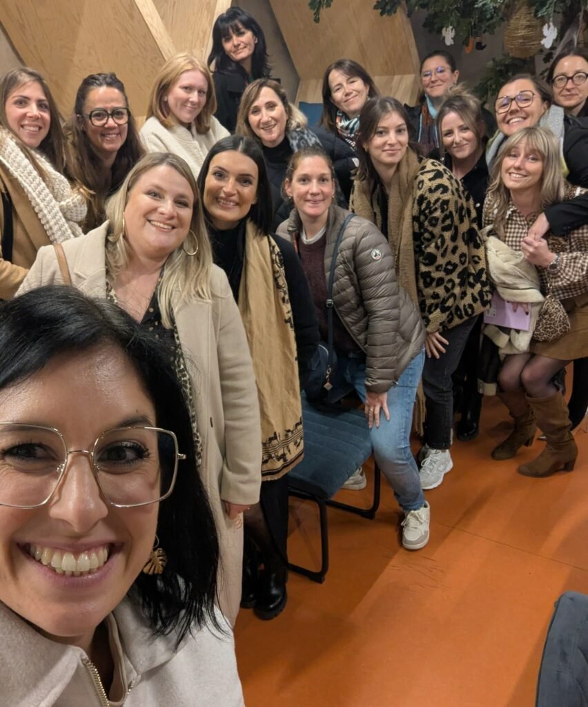 Photo des femmes de L'Anana, réseau business 100% féminin fondé par Charlène Perenet